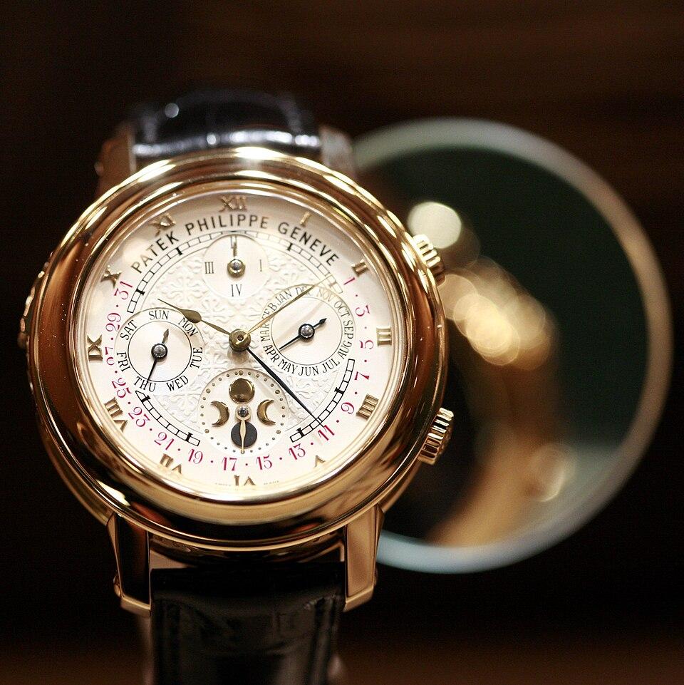 Moment image for Patek Philippe Ref. 5002 Sky Moon Tourbillon