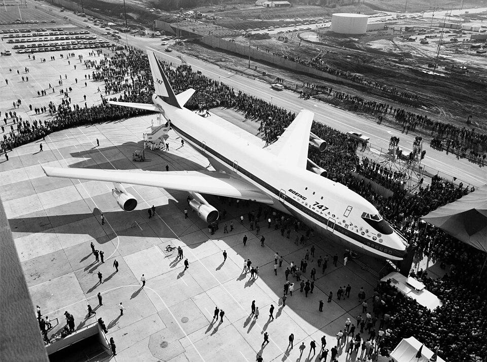Moment image for First Commercial Flight of Boeing 747
